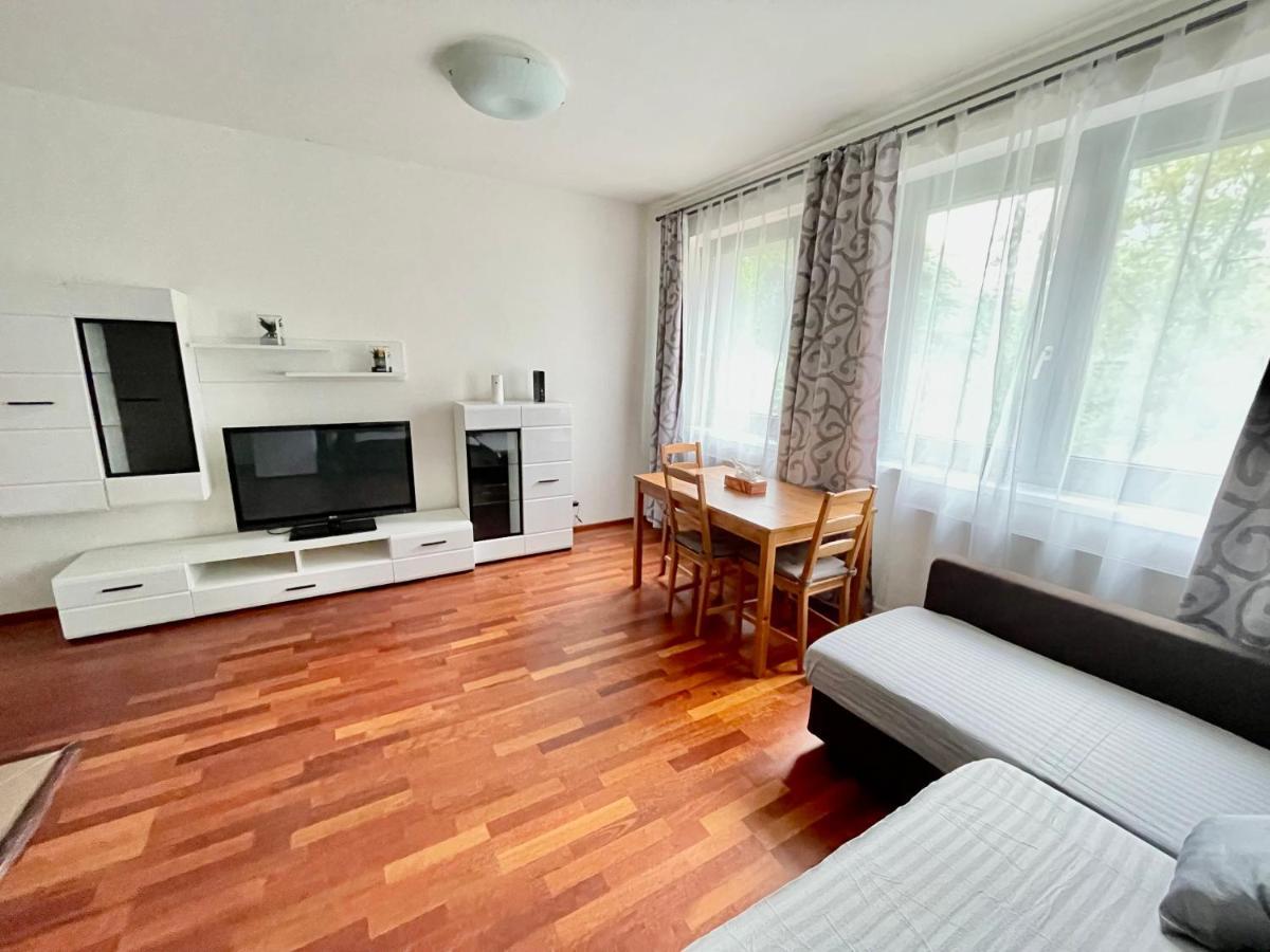 Centrum Park Apartment+ Prague Exterior photo
